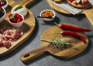 Acacia Buffet & Taglieri